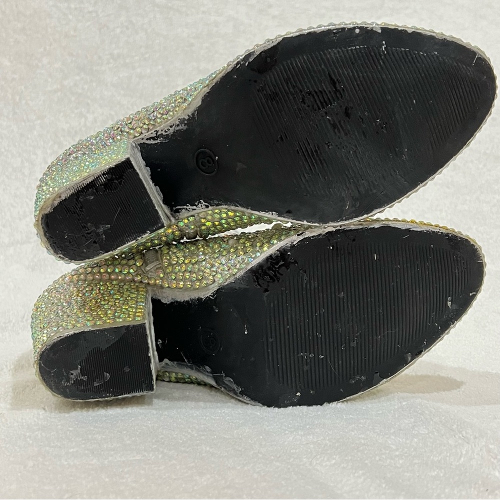 Silver Cowboy Boots Embellished in Iridescent Rhinestones & Pearls Size 8 - Picture 14 of 16